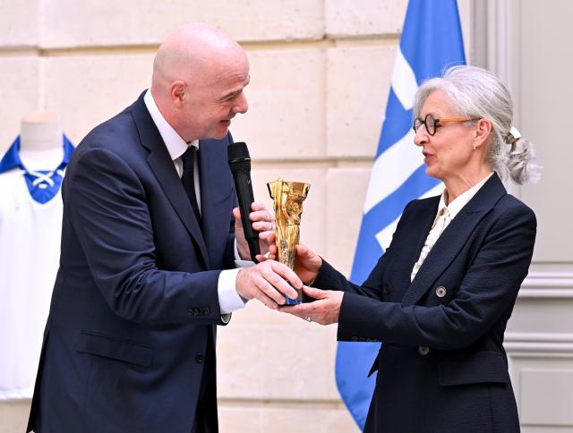 1716384659441074242.jpg 2821691.jpg