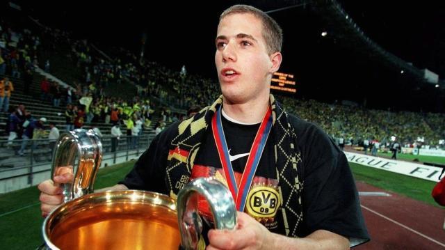 1713793111709085988.jpg 5.jpg