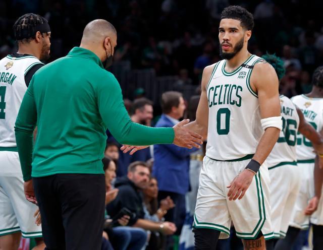 百家乐玩法-三分时代不能太依赖三分！绿军也成失败典型